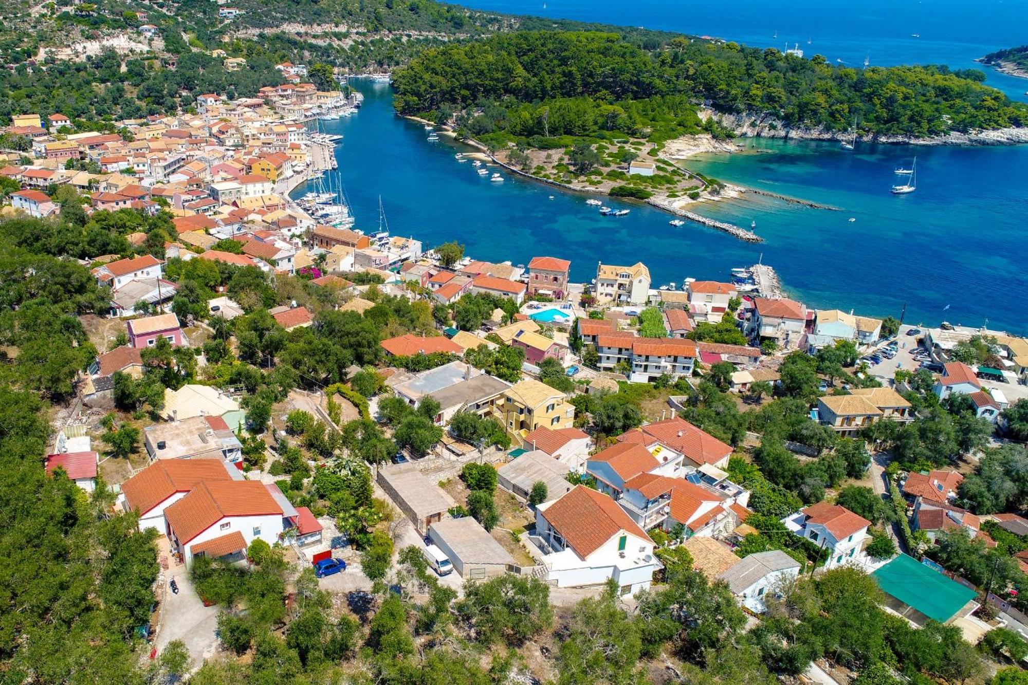 Villa Thea Antonis Ґайос Екстер'єр фото