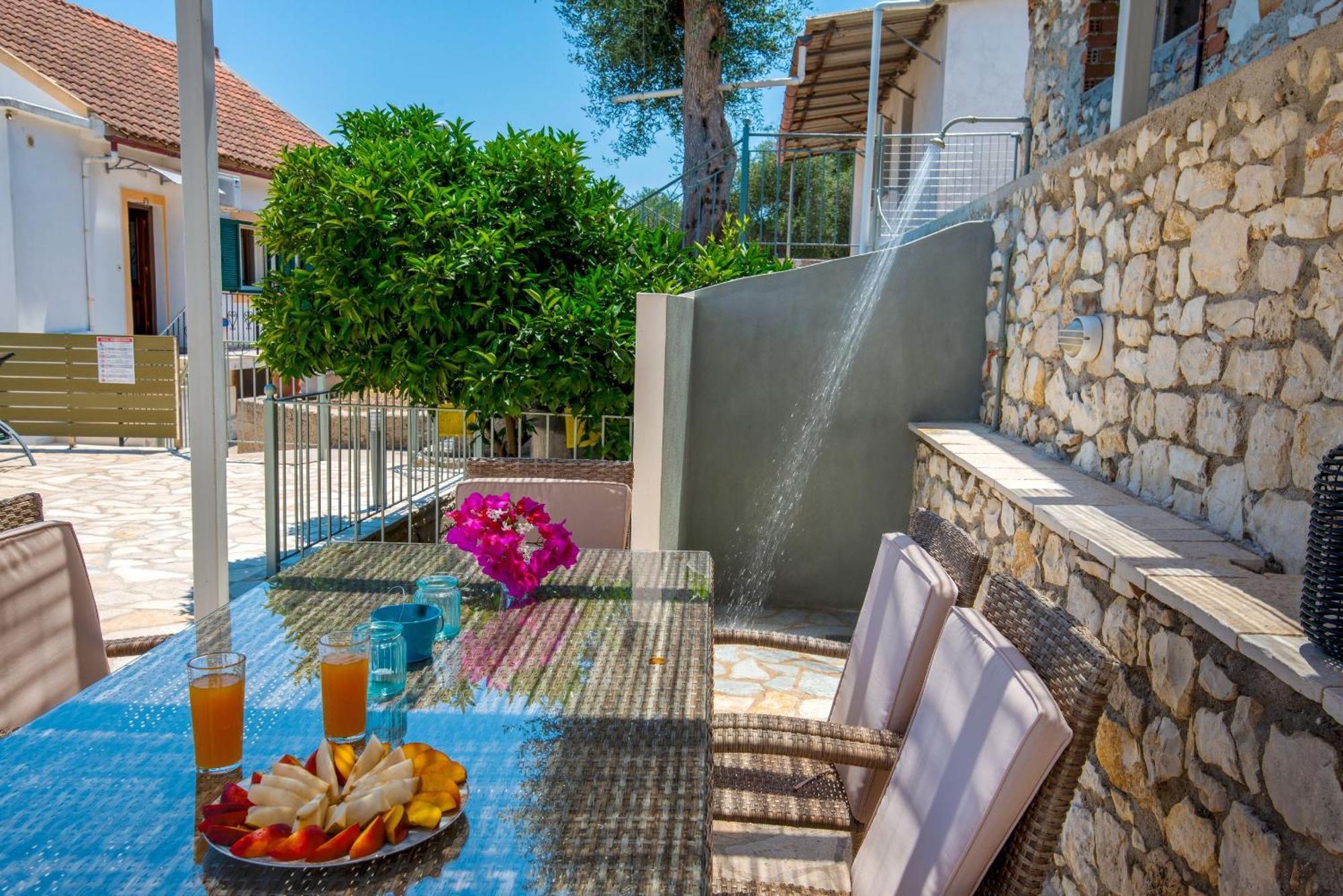 Villa Thea Antonis Ґайос Екстер'єр фото